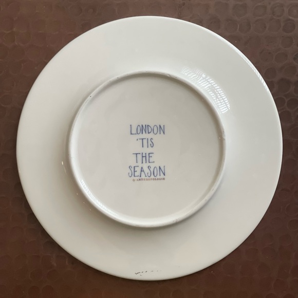 Anthropologie London 'Tis The Season Plate - Picture 2 of 2